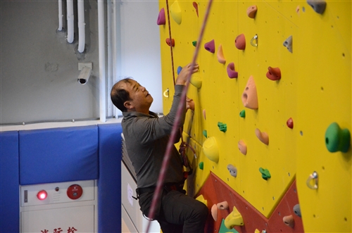 蘭陽校園11/19及11/25住宿學院主題活動「休閒樂活_挑戰極限，攀向高峰」