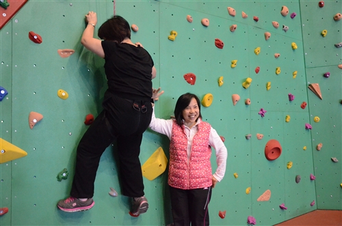 蘭陽校園11/19及11/25住宿學院主題活動「休閒樂活_挑戰極限，攀向高峰」