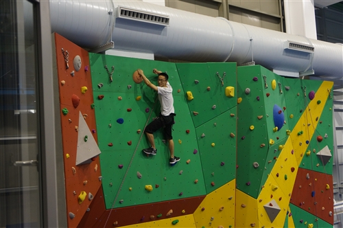 蘭陽校園11/19及11/25住宿學院主題活動「休閒樂活_挑戰極限，攀向高峰」