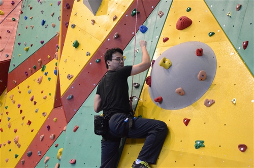 蘭陽校園11/19及11/25住宿學院主題活動「休閒樂活_挑戰極限，攀向高峰」