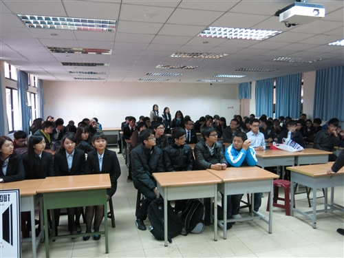 全國競賽--2014第五屆資旺盃程式設計競賽