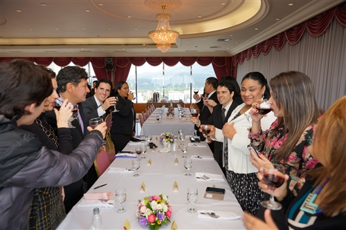 本校舉行第1屆「亞洲研究所數位學習碩士在職專班」畢業典禮。