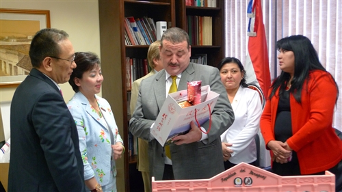 張校長率團赴智利、巴拉圭交流訪問。