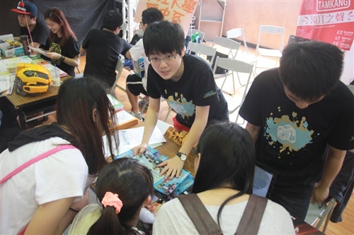 「2014淡江大學學系博覽會－淡江書卷節」熱鬧登場。