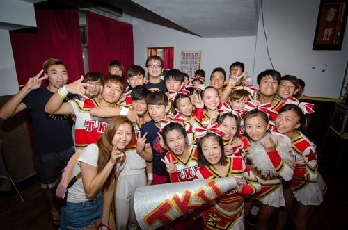 「103學年度社團招生博覽會」在海報街熱鬧展開。