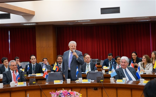 本校舉辦跨國遠距「第三屆亞洲研究所數位學習碩士在職專班」開學典禮。