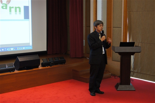 本校與陳水來文教基金會共同舉辦「2014淡江大學校友校長教育高峰會」。