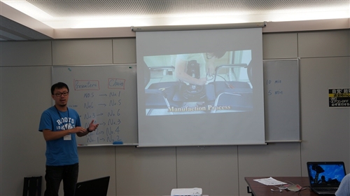 本校與日本東北大學及仙台高專合辦機器人暑期營。