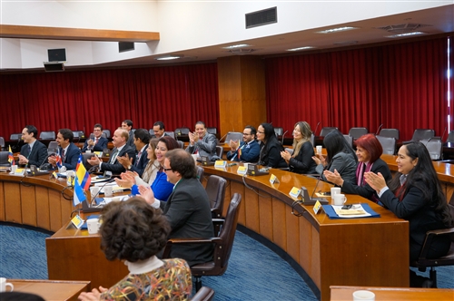 本校舉辦跨國遠距「第三屆亞洲研究所數位學習碩士在職專班」開學典禮。