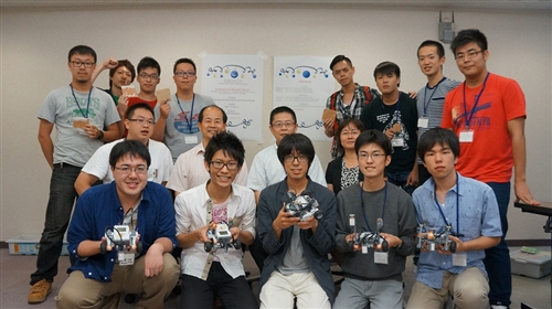 本校與日本東北大學及仙台高專合辦機器人暑期營。