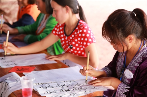 本校海外服務學習團遠至泰北苗疆服務。