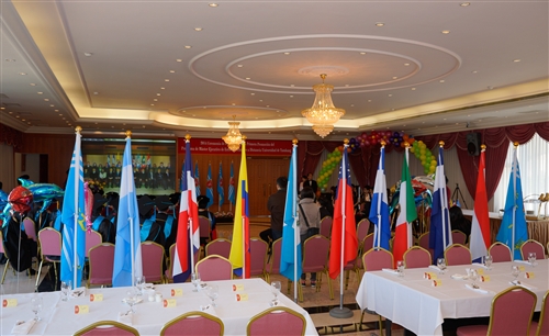 本校舉行第1屆「亞洲研究所數位學習碩士在職專班」畢業典禮。