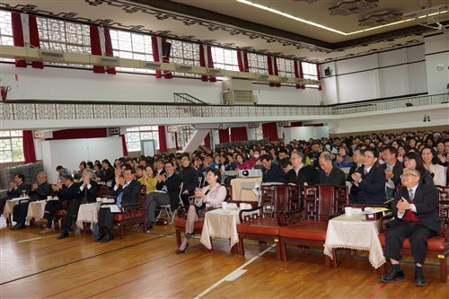 本校舉辦102學年度全面品質管理研習會：「凝聚組織向心力，激發創新品質服務」。