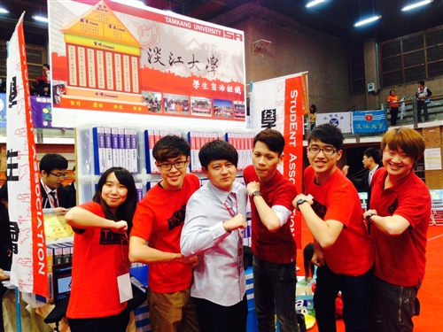 103年全校性學生自治組織成果競賽本校學生會再度榮獲「特優獎」！