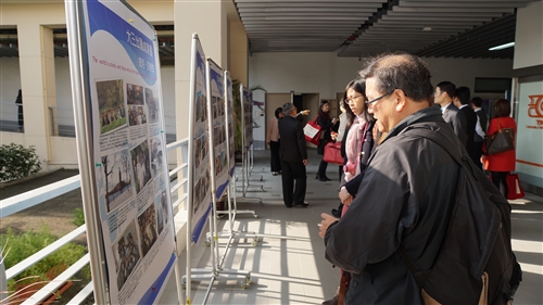 香港荃灣區中學校長會高等院校交流團訪問蘭陽校園。