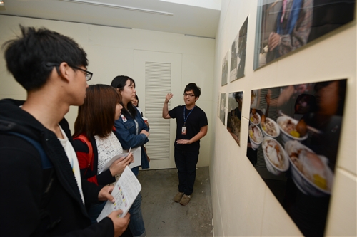 淡江時報社舉辦「Behind the News－我在Q301的日子」展覽。