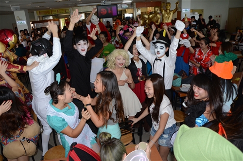 蘭陽校園學生萬聖節活動。