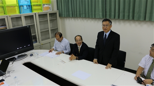 本校與日本電氣通信大學簽署聯合實驗室合作計畫。