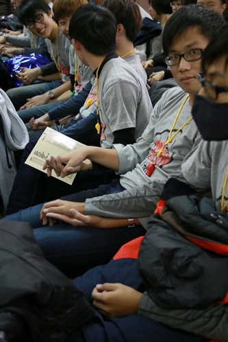 本校寒假社會服務授旗出發囉！