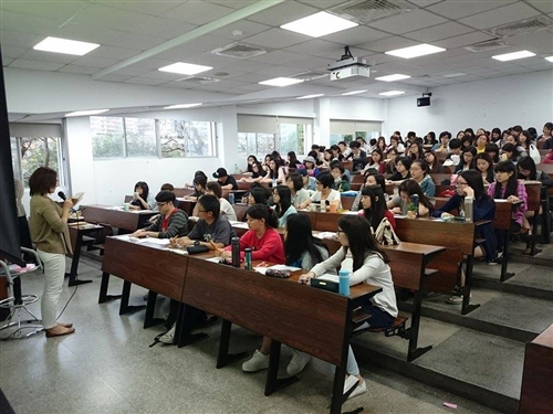 資圖系企業導師請益-童書出版經驗—童書製作過程