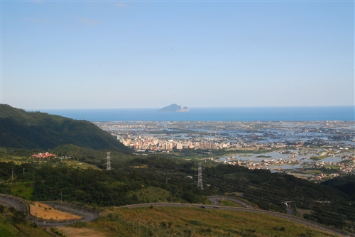 遠眺龜山島