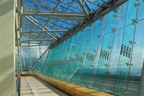 強邦國際會議廳光影走廊