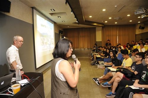 建築系專題演講--回歸自然的建築