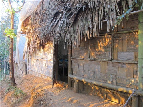 學務處遠赴泰國進行「愛在撒瓦地-Huei Nan Sai華語教學計畫」。