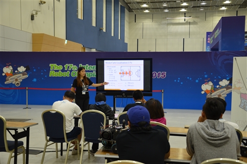 機器人研發團隊再傳捷報，蟬聯FIRA世界盃機器人足球賽冠軍。