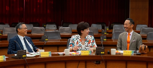 日本同志社大學校長村田晃嗣一行4人蒞校參訪。