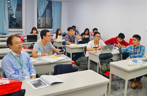 國際事務與戰略研究所舉辦外交決策模擬營。