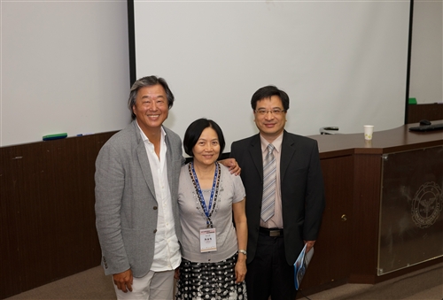 管理科學學系舉辦「新世代管理科學研討──產業發展趨勢論壇」。