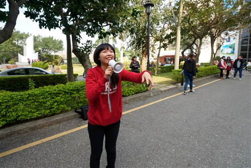 學生發起全校TKU帽T日TKU Hoodie Day活動。