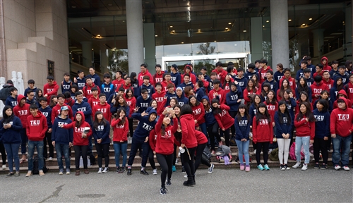 學生發起全校TKU帽T日TKU Hoodie Day活動。