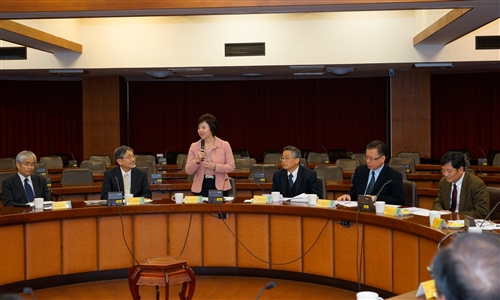 日本姊妹校東京外國語大學校長立石博高蒞校訪問，並舉行「Global Japan Office」揭牌啟用儀式。