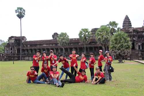 本校柬埔寨服務學習團第9度赴柬國服務。