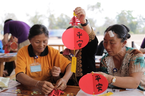 學務處遠赴泰國進行「愛在撒瓦地-Huei Nan Sai華語教學計畫」。