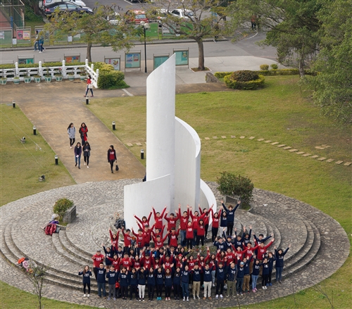 學生發起全校TKU帽T日TKU Hoodie Day活動。