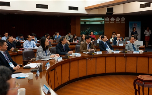 資訊處舉辦2015亞太大學智慧校園研討會。