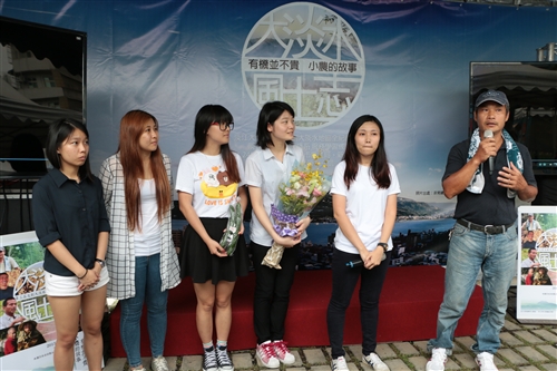 文學院製作小農故事紀錄片，記錄淡水風土人情。