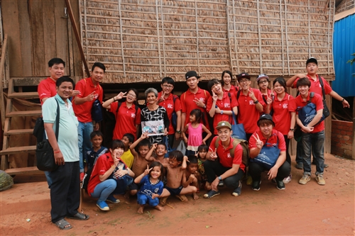 本校柬埔寨服務學習團第9度赴柬國服務。