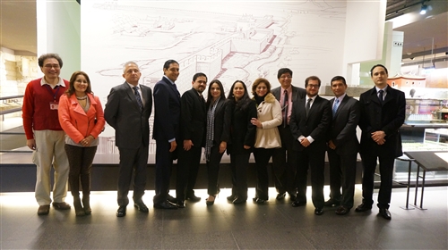 拉美菁英碩專班展現本校推動三化教育成果。