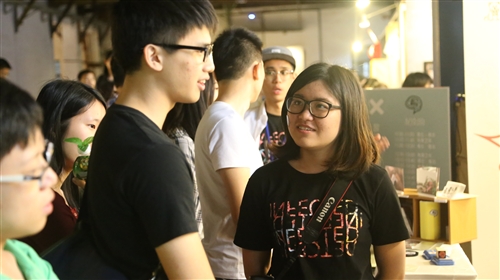 大傳系舉行第29屆畢業成果展──「傳染」。