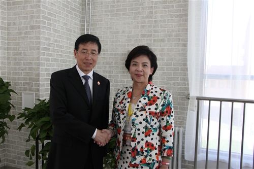 張校長應邀參加大陸姊妹校天津大學120週年校慶活動。