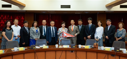 日本同志社大學校長村田晃嗣一行4人蒞校參訪。