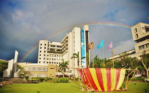 「同舟年代‧風華再現」104年度社團負責人研習會。