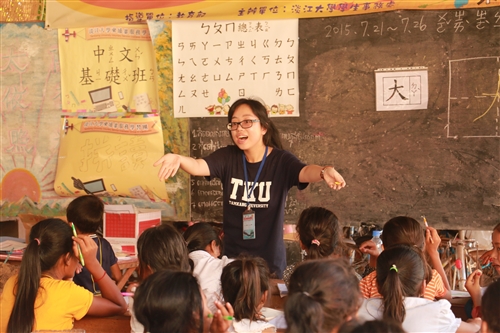 本校柬埔寨服務學習團第9度赴柬國服務。