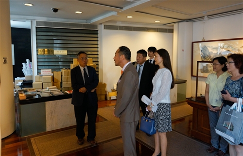 日本同志社大學校長村田晃嗣一行4人蒞校參訪。