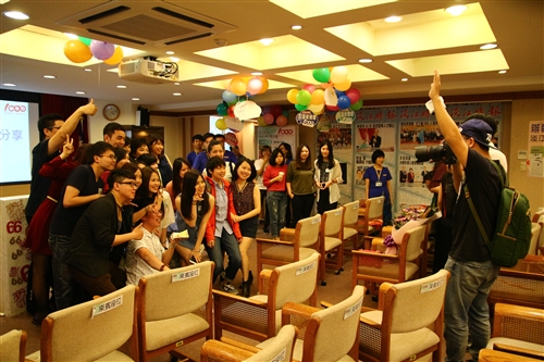 賀《淡江時報》發行1,000期。