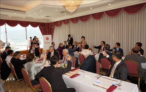 淡江66 生日快樂